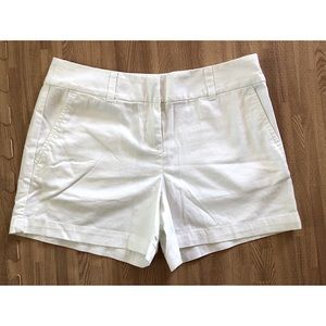 Loft white shorts NWT size 0
